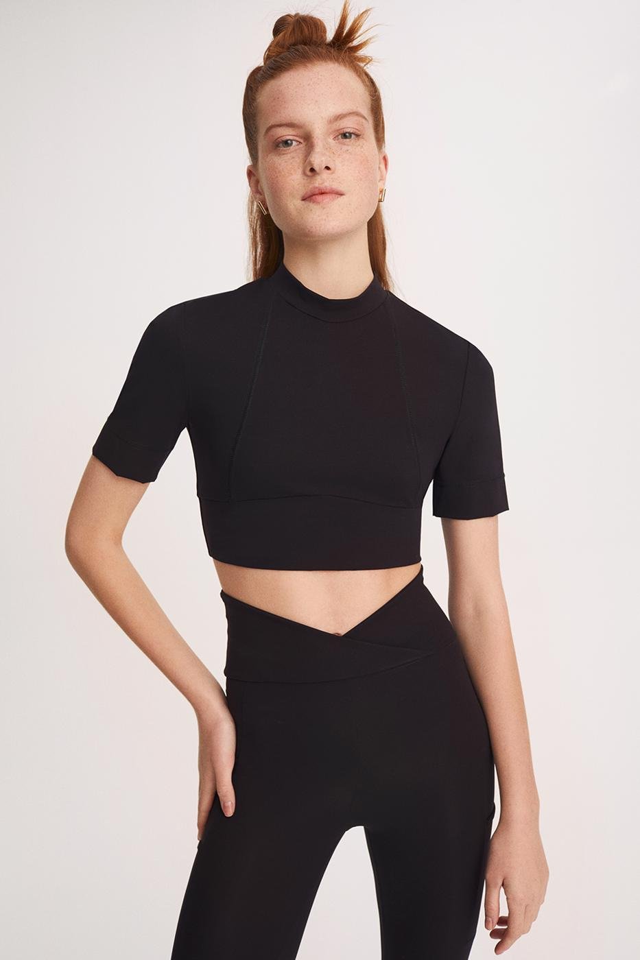 Bayan SİYAH Claybe Slim Fit Yarım Dik Yaka Siyah Renk Kadın Crop Bluz