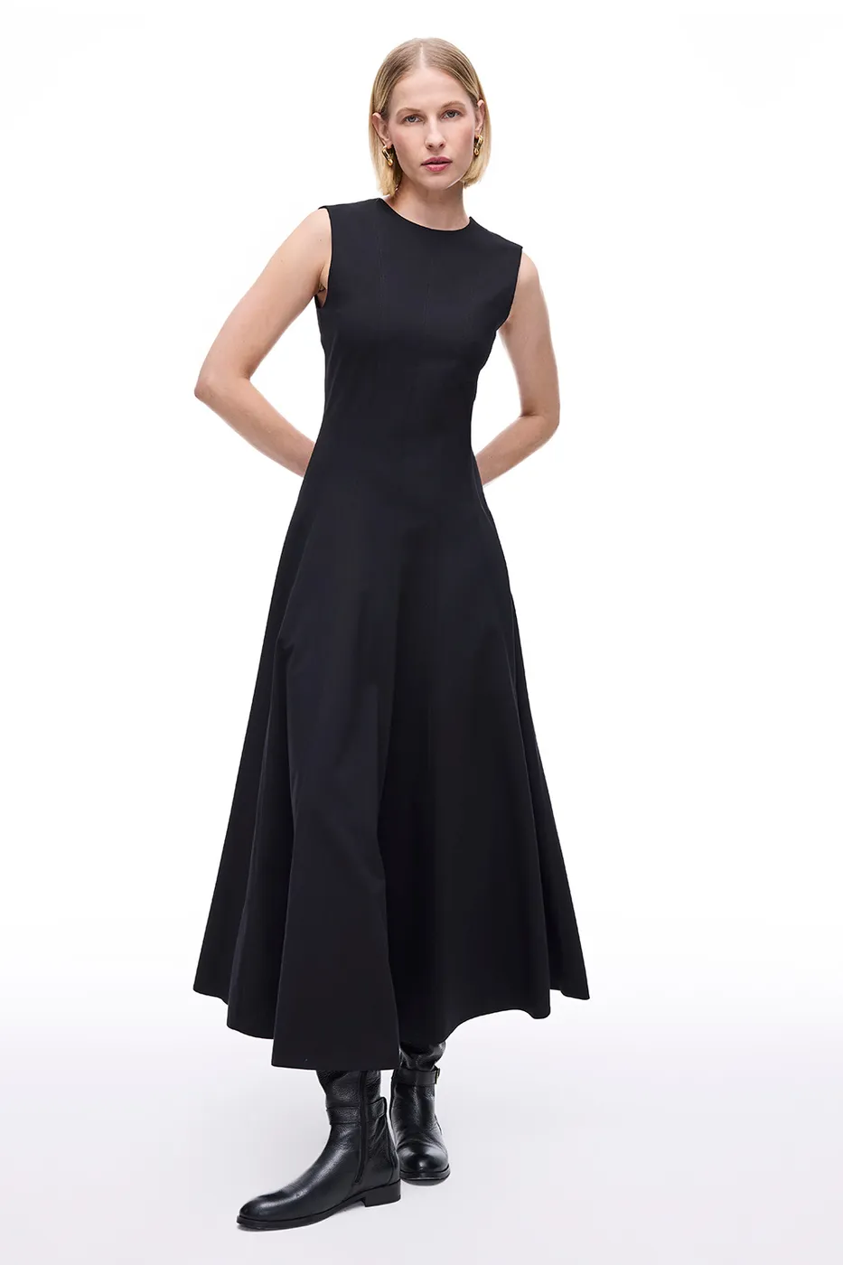 Dalvas Regular Fit Maxi Boy Sıfır Kol Bisiklet Yaka Siyah Elbise