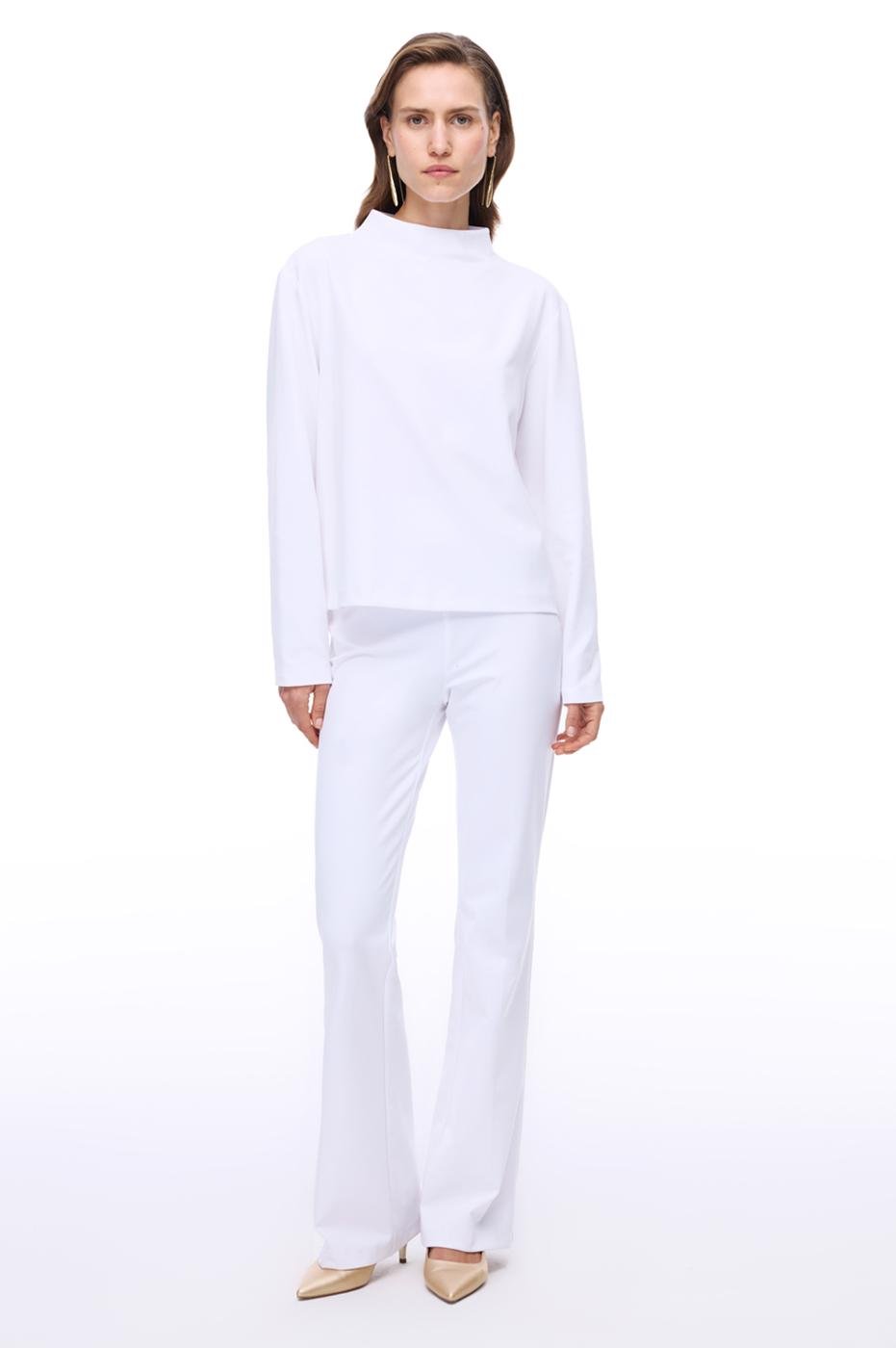 Bayan BEYAZ Beyaz Yarım Dik Yaka Slim Fit Bluz